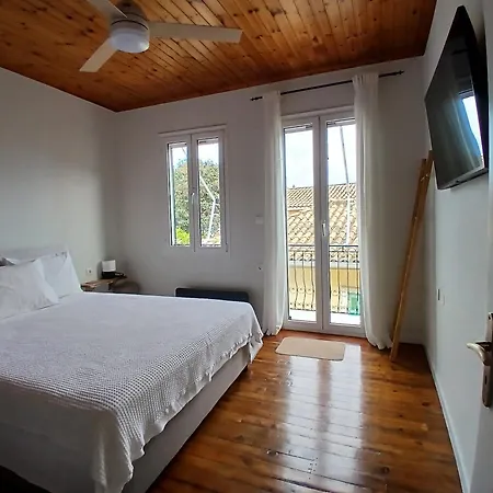 Apartment Hellenes House *