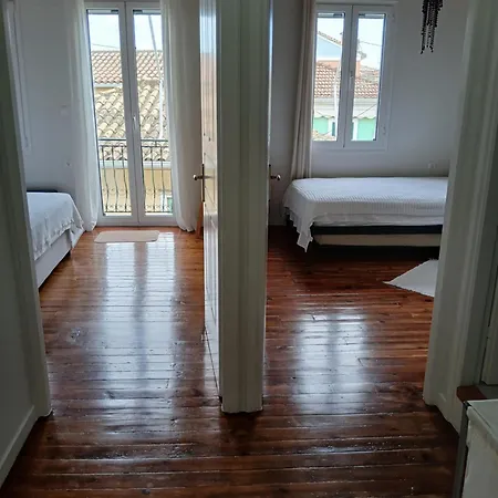 Hellenes House Apartment