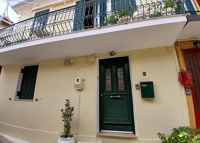 Hellenes House Lefkada City