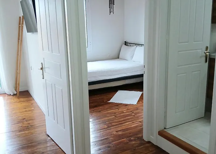 Hellenes House Lefkada City